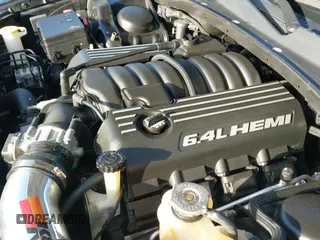 ✅ 2013 Chrysler 300 SRT-8 • VIN: 2C3CCAFJ9DH715116 • Лот: 42531903. Опубликован ранее на IAAI с пробегом 40 652 миль. Бесплатный доступ к архиву аукционных продаж из США и подробный отчёт об истории автомобиля на DreamBid. Изображение 21.