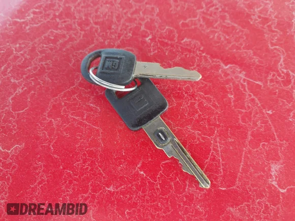✅ 1995 Chevrolet Corvette • VIN: 1G1YY22P8S5110049 • Лот: 44959539. Опубліковано раніше на IAAI з пробігом 84 091 миль. Безкоштовний доступ до архіву аукціонних продажів зі США та докладний звіт про історію автомобіля на DreamBid. Зображення 11.