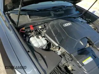 ✅ 2019 Audi Q8 Prestige • VIN: WA1CVAF12KD042115 • Lot: 68471135. Listed on Copart with 105,326 mi. Free auction sales archive from the USA and detailed vehicle history report at DreamBid. Image 15.