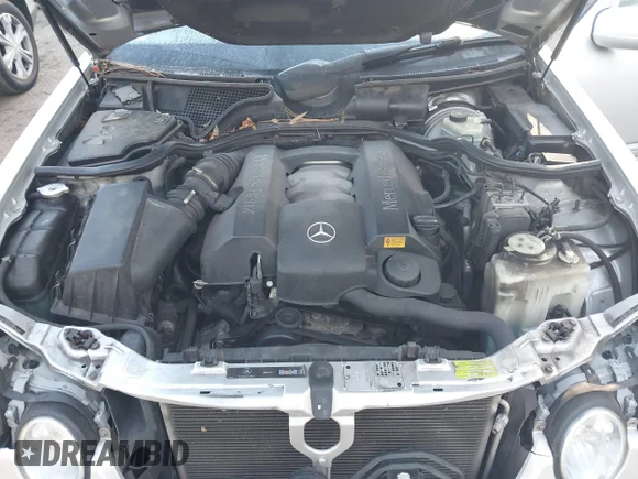 ✅ 2002 Mercedes-Benz E 320 • VIN: WDBJF82J92X067986 • Lot: 44257184. Listed on IAAI with 195,888 mi. Free auction sales archive from the USA and detailed vehicle history report at DreamBid. Image 10.