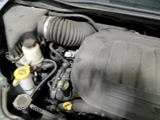 ✅ 2019 Dodge Grand Caravan SE • VIN: 2C4RDGBG6KR780481 • Lot: 90333195. Wystawiony na Copart z przebiegiem 29 087 mil. Bezpłatny archiwum sprzedaży aukcyjnych z USA i szczegółowy raport historii pojazdu na DreamBid. Zdjęcie 15.