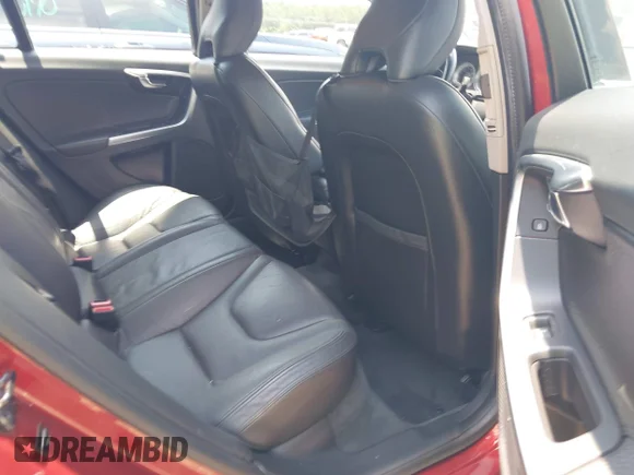 ✅ 2012 Volvo S60 T6 • VIN: YV1902FH8C2057629 • Лот: 45234434. Опубліковано раніше на IAAI з пробігом 145 820 миль. Безкоштовний доступ до архіву аукціонних продажів зі США та докладний звіт про історію автомобіля на DreamBid. Зображення 8.