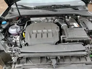 ✅ 2025 Audi Q3 S line Prestige • VIN: WA1FECF39S1099021 • Lot: 86824345. Wystawiony na Copart z przebiegiem 438 mil. Bezpłatny archiwum sprzedaży aukcyjnych z USA i szczegółowy raport historii pojazdu na DreamBid. Zdjęcie 14.