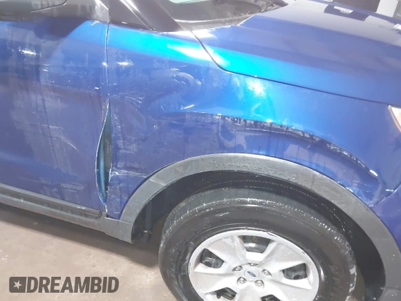 ✅ 2015 Ford Explorer • VIN: 1FM5K8B8XFGB41591 • Lot: 43913502. Wystawiony na IAAI z przebiegiem 97 234 mil. Bezpłatny archiwum sprzedaży aukcyjnych z USA i szczegółowy raport historii pojazdu na DreamBid. Zdjęcie 6.
