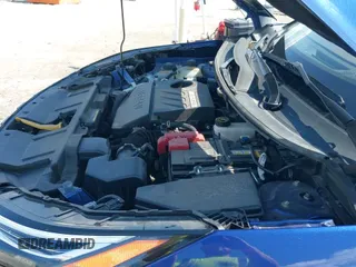 ✅ 2022 Nissan Rogue Platinum • VIN: JN8BT3DC2NW120333 • Lot: 42942621. Wystawiony na IAAI z przebiegiem 33 165 mil. Bezpłatny archiwum sprzedaży aukcyjnych z USA i szczegółowy raport historii pojazdu na DreamBid. Zdjęcie 19.