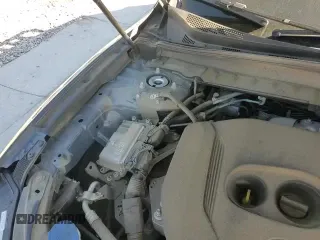 ✅ 2023 Mazda CX-50 Meridian Edition • VIN: 7MMVABXY6PN143140 • Lot: 82288955. Wystawiony na Copart z przebiegiem 42 860 mil. Bezpłatny archiwum sprzedaży aukcyjnych z USA i szczegółowy raport historii pojazdu na DreamBid. Zdjęcie 16.