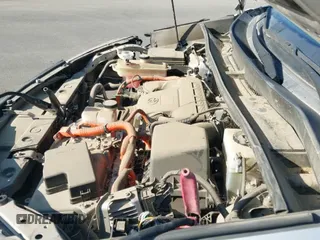 ✅ 2017 Toyota RAV4 XLE • VIN: JTMRJREV7HD153220 • Lot: 42421214. Listed on IAAI with 138,858 mi. Free auction sales archive from the USA and detailed vehicle history report at DreamBid. Image 24.