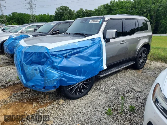 ✅ 2024 Lexus GX 550 Luxury • VIN: JTJVBCDX0R5018729 • Lot: 51408846. Wystawiony na Copart z przebiegiem 28 709 mil. Bezpłatny archiwum sprzedaży aukcyjnych z USA i szczegółowy raport historii pojazdu na DreamBid. Zdjęcie 1.