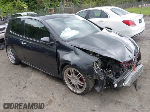 ✅ 2012 Volkswagen Golf GTI w/Sunroof & Navi • VIN: WVWFV7AJXCW300884 • Lot: 42266059. Wystawiony na IAAI z przebiegiem 112 192 mil. Bezpłatny archiwum sprzedaży aukcyjnych z USA i szczegółowy raport historii pojazdu na DreamBid. Zdjęcie 1.
