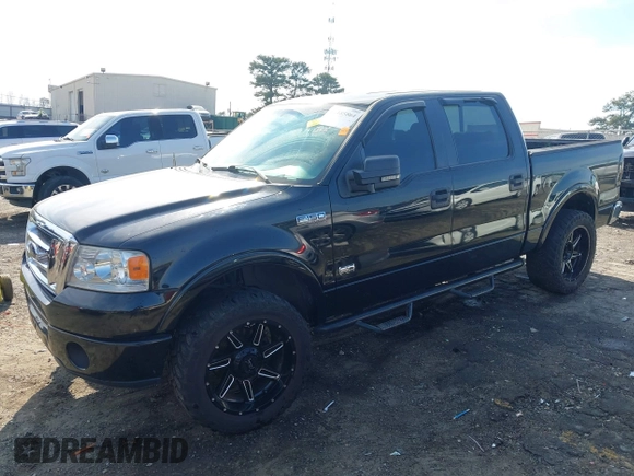 ✅ 2008 Ford F-150 XLT • VIN: 1FTPW12VX8KD21118 • Lot: 44185864. Wystawiony na IAAI z przebiegiem 197 718 mil. Bezpłatny archiwum sprzedaży aukcyjnych z USA i szczegółowy raport historii pojazdu na DreamBid. Zdjęcie 2.