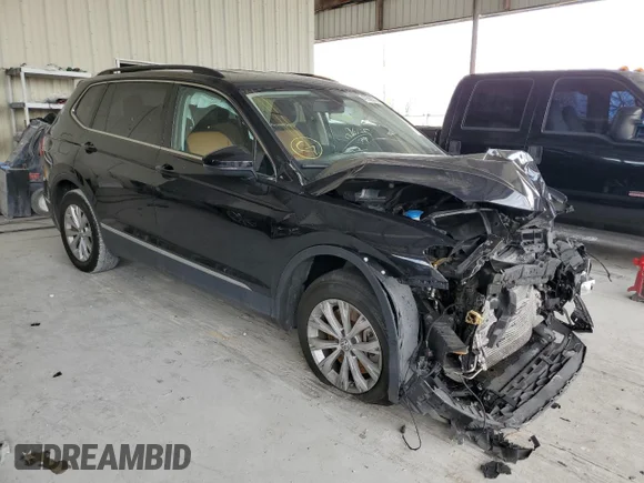 ✅ 2018 Volkswagen Tiguan SEL • VIN: 3VV3B7AX2JM092918 • Лот: 47580573. Опубліковано раніше на Copart з пробігом 80 146 миль. Безкоштовний доступ до архіву аукціонних продажів зі США та докладний звіт про історію автомобіля на DreamBid. Зображення 4.