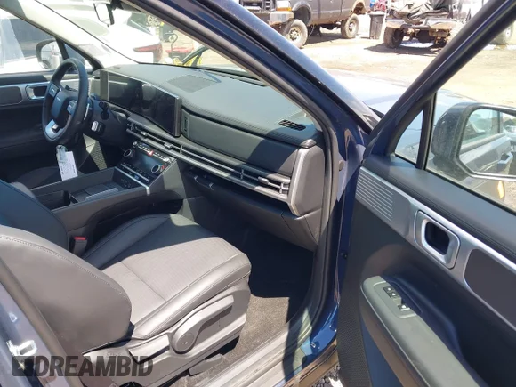 ✅ 2026 Hyundai Santa Fe SEL • VIN: 5NMP2DGL8TH201908 • Лот: 45082784. Опубліковано раніше на IAAI з пробігом 9 789 миль. Безкоштовний доступ до архіву аукціонних продажів зі США та докладний звіт про історію автомобіля на DreamBid. Зображення 5.