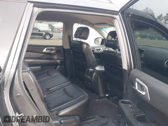 ✅ 2013 Nissan Pathfinder SL • VIN: 5N1AR2MM8DC656658 • Lot: 44711327. Wystawiony na IAAI z przebiegiem 207 399 mil. Bezpłatny archiwum sprzedaży aukcyjnych z USA i szczegółowy raport historii pojazdu na DreamBid. Zdjęcie 8.