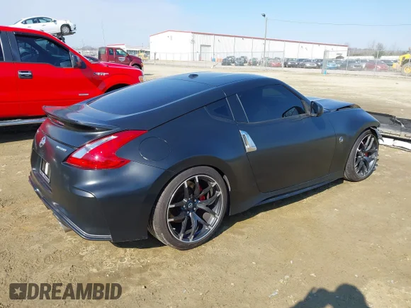 ✅ 2017 Nissan 370Z • VIN: JN1AZ4EH0HM950009 • Lot: 44065137. Wystawiony na IAAI z przebiegiem 59 735 mil. Bezpłatny archiwum sprzedaży aukcyjnych z USA i szczegółowy raport historii pojazdu na DreamBid. Zdjęcie 4.
