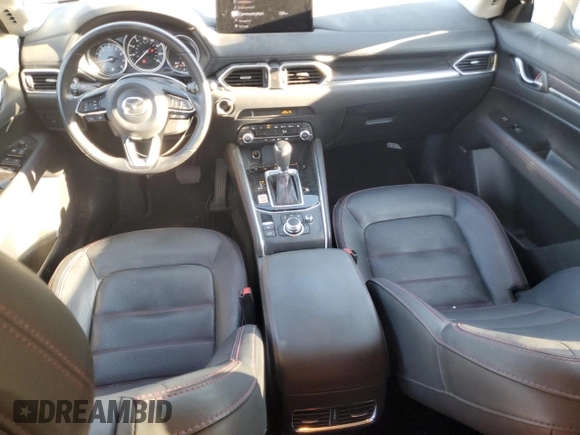 ✅ 2023 Mazda CX-5 S Carbon Edition • VIN: JM3KFBCM4P0213603 • Lot: 89930555. Wystawiony na Copart z przebiegiem 33 492 mil. Bezpłatny archiwum sprzedaży aukcyjnych z USA i szczegółowy raport historii pojazdu na DreamBid. Zdjęcie 8.