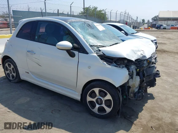 ✅ 2014 FIAT 500e • VIN: 3C3CFFGE6ET244850 • Лот: 42562038. Опубликован ранее на IAAI с пробегом 90 770 миль. Бесплатный доступ к архиву аукционных продаж из США и подробный отчёт об истории автомобиля на DreamBid. Изображение 1.