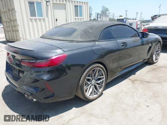✅ 2020 BMW M8 Competition • VIN: WBSDZ0C0XLCD28138 • Lot: 42339303. Listed on IAAI with 30,298 mi. Free auction sales archive from the USA and detailed vehicle history report at DreamBid. Image 4.