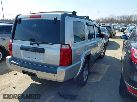 ✅ 2010 Jeep Commander Sport • VIN: 1J4RG4GK2AC105232 • Лот: 41790011. Опубліковано раніше на IAAI з пробігом 192 281 миль. Безкоштовний доступ до архіву аукціонних продажів зі США та докладний звіт про історію автомобіля на DreamBid. Зображення 4.