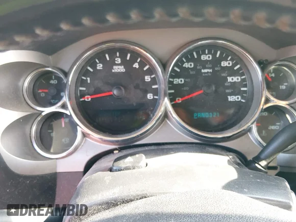 ✅ 2009 Chevrolet Silverado 1500 LT • VIN: 3GCEC23C59G229023 • Lot: 45222710. Wystawiony na IAAI z przebiegiem 149 939 mil. Bezpłatny archiwum sprzedaży aukcyjnych z USA i szczegółowy raport historii pojazdu na DreamBid. Zdjęcie 7.
