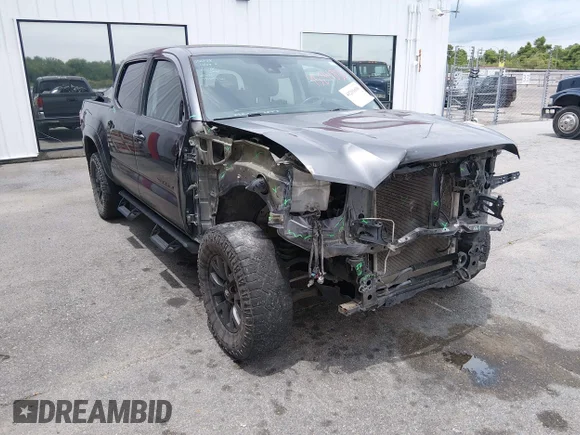 ✅ 2023 Toyota Tacoma SR5 • VIN: 3TMAZ5CN4PM200126 • Лот: 45291830. Опубликован ранее на IAAI с пробегом 115 056 миль. Бесплатный доступ к архиву аукционных продаж из США и подробный отчёт об истории автомобиля на DreamBid. Изображение 1.