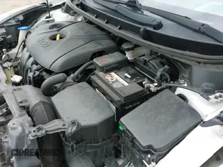 ✅ 2014 Hyundai Elantra • VIN: KMHD35LH2EU165700 • Lot: 43291293. Listed on IAAI with 152,941 mi. Free auction sales archive from the USA and detailed vehicle history report at DreamBid. Image 20.