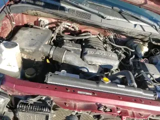 ✅ 2008 Toyota Tundra • VIN: 5TFET54158X019997 • Лот: 84028114. Опубликован ранее на Copart с пробегом 195 311 миль. Бесплатный доступ к архиву аукционных продаж из США и подробный отчёт об истории автомобиля на DreamBid. Изображение 13.