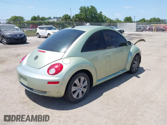 ✅ 2008 Volkswagen Beetle S • VIN: 3VWPW31C28M522383 • Лот: 42131577. Опубликован ранее на IAAI с пробегом 122 294 миль. Бесплатный доступ к архиву аукционных продаж из США и подробный отчёт об истории автомобиля на DreamBid. Изображение 4.