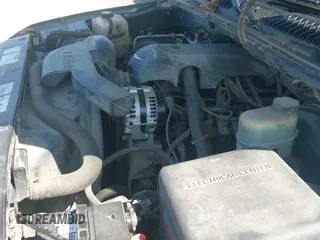 ✅ 2001 Chevrolet Tahoe LS • VIN: 1GNEK13T71J239348 • Lot: 42792413. Wystawiony na IAAI z przebiegiem 228 708 mil. Bezpłatny archiwum sprzedaży aukcyjnych z USA i szczegółowy raport historii pojazdu na DreamBid. Zdjęcie 19.