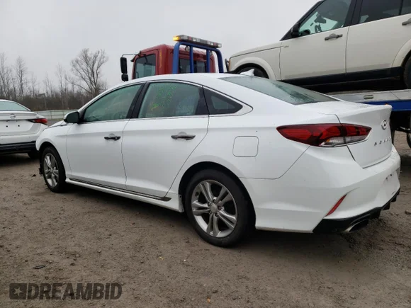✅ 2018 Hyundai Sonata Limited • VIN: 5NPE34AF5JH628227 • Лот: 70349982. Опубликован ранее на Copart с пробегом 73 678 миль. Бесплатный доступ к архиву аукционных продаж из США и подробный отчёт об истории автомобиля на DreamBid. Изображение 2.