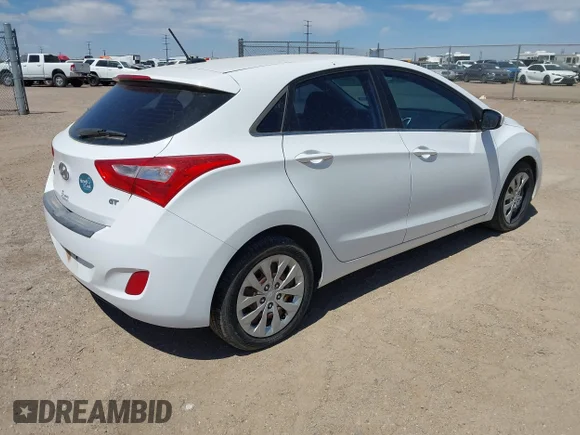 ✅ 2016 Hyundai Elantra • VIN: KMHD35LH8GU329924 • Lot: 44840123. Wystawiony na IAAI z przebiegiem 59 891 mil. Bezpłatny archiwum sprzedaży aukcyjnych z USA i szczegółowy raport historii pojazdu na DreamBid. Zdjęcie 4.