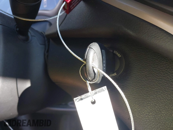 ✅ 2018 Jeep Cherokee Latitude • VIN: 1C4PJMCB3JD586610 • Lot: 44110546. Wystawiony na IAAI z przebiegiem 82 208 mil. Bezpłatny archiwum sprzedaży aukcyjnych z USA i szczegółowy raport historii pojazdu na DreamBid. Zdjęcie 11.