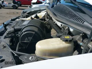 ✅ 2017 GMC Savana Cargo • VIN: 1GTW7AFFXH1911398 • Lot: 41921971. Listed on IAAI with 111,307 mi. Free auction sales archive from the USA and detailed vehicle history report at DreamBid. Image 18.