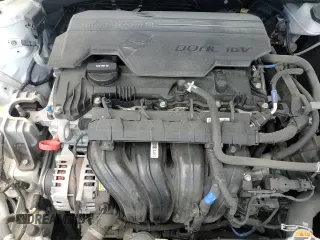 2023 Hyundai Elantra SEL z VIN KMHLM4AG0PU376457, wystawiony jako Copart lot #67086625 z przebiegiem 44 258 mil mil oraz Szkoda całkowita • Salvage title. Historia ofert i sprzedaży dostępna na DreamBid. Obrazek 14.