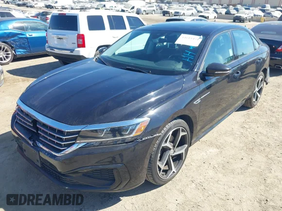 ✅ 2020 Volkswagen Passat R-Line • VIN: 1VWMA7A37LC008676 • Lot: 44618451. Wystawiony na IAAI z przebiegiem 78 169 mil. Bezpłatny archiwum sprzedaży aukcyjnych z USA i szczegółowy raport historii pojazdu na DreamBid. Zdjęcie 2.