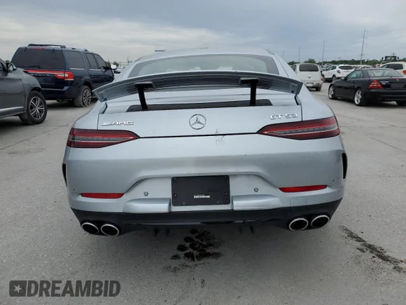 ✅ 2022 Mercedes-Benz AMG GT 53 • VIN: W1K7X6BB4NA048538 • Lot: 46606353. Wystawiony na Copart z przebiegiem 8 124 mil. Bezpłatny archiwum sprzedaży aukcyjnych z USA i szczegółowy raport historii pojazdu na DreamBid. Zdjęcie 6.