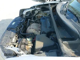 ✅ 2009 Scion xB • VIN: JTLKE50E291069710 • Lot: 42954702. Wystawiony na IAAI z przebiegiem 204 264 mil. Bezpłatny archiwum sprzedaży aukcyjnych z USA i szczegółowy raport historii pojazdu na DreamBid. Zdjęcie 19.