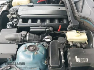 ✅ 1999 BMW Z3 2.5 • VIN: 4USCH9339XLG00523 • Lot: 42471650. Listed on IAAI with 180,985 mi. Free auction sales archive from the USA and detailed vehicle history report at DreamBid. Image 15.