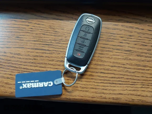 ✅ 2024 Nissan Sentra SR • VIN: 3N1AB8DV2RY258593 • Lot: 43595862. Wystawiony na IAAI z przebiegiem 16 516 mil. Bezpłatny archiwum sprzedaży aukcyjnych z USA i szczegółowy raport historii pojazdu na DreamBid. Zdjęcie 11.