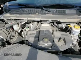 ✅ 2023 Ram 3500 • VIN: 3C63R3SL9PG599604 • Lot: 69453025. Wystawiony na Copart z przebiegiem 40 832 mil. Bezpłatny archiwum sprzedaży aukcyjnych z USA i szczegółowy raport historii pojazdu na DreamBid. Zdjęcie 13.