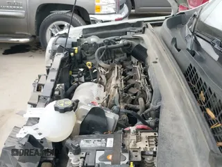 ✅ 2017 Jeep Renegade Altitude • VIN: ZACCJABB7HPE80767 • Lot: 42469074. Wystawiony na IAAI z przebiegiem 222 673 mil. Bezpłatny archiwum sprzedaży aukcyjnych z USA i szczegółowy raport historii pojazdu na DreamBid. Zdjęcie 19.