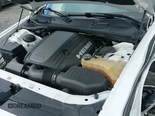 ✅ 2014 Dodge Challenger R/T Classic • VIN: 2C3CDYBT8EH184540 • Lot: 43181007. Wystawiony na IAAI z przebiegiem 83 901 mil. Bezpłatny archiwum sprzedaży aukcyjnych z USA i szczegółowy raport historii pojazdu na DreamBid. Zdjęcie 19.