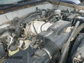 ✅ 2002 Toyota Sequoia SR5 • VIN: 5TDBT44A62S101313 • Lot: 43205483. Listed on IAAI with 108,766 mi. Free auction sales archive from the USA and detailed vehicle history report at DreamBid. Image 12.