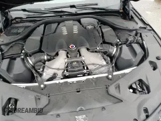 ✅ 2023 BMW 8 Series ALPINA B8 xDrive • VIN: WBAGX0C14PCM99664 • Lot: 82912494. Wystawiony na Copart z przebiegiem 20 899 mil. Bezpłatny archiwum sprzedaży aukcyjnych z USA i szczegółowy raport historii pojazdu na DreamBid. Zdjęcie 14.