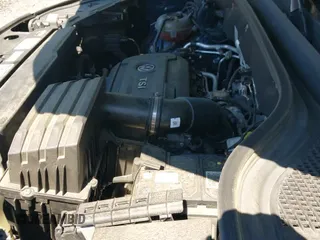 ✅ 2021 Volkswagen Atlas SE • VIN: 1V2KP2CA4MC524274 • Lot: 43060640. Wystawiony na IAAI z przebiegiem 58 534 mil. Bezpłatny archiwum sprzedaży aukcyjnych z USA i szczegółowy raport historii pojazdu na DreamBid. Zdjęcie 19.