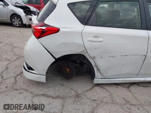 ✅ 2016 Scion iM • VIN: JTNKARJE3GJ501386 • Lot: 43994091. Listed on IAAI with 147,392 mi. Free auction sales archive from the USA and detailed vehicle history report at DreamBid. Image 6.