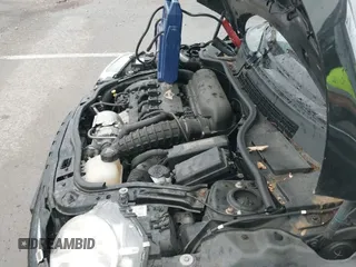 ✅ 2010 MINI Convertible S • VIN: WMWMS3C51ATY51760 • Lot: 42419015. Wystawiony na IAAI z przebiegiem 86 437 mil. Bezpłatny archiwum sprzedaży aukcyjnych z USA i szczegółowy raport historii pojazdu na DreamBid. Zdjęcie 13.