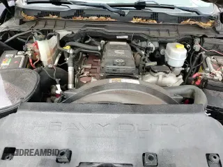 ✅ 2018 Ram 2500 Limited • VIN: 3C6UR5GL7JG258072 • Lot: 85266625. Listed on Copart with 84,866 mi. Free auction sales archive from the USA and detailed vehicle history report at DreamBid. Image 13.