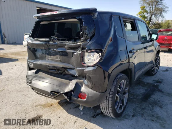 ✅ 2021 Jeep Renegade Freedom • VIN: ZACNJDAB9MPN26974 • Лот: 60029732. Опубликован ранее на Copart с пробегом 9 911 миль. Бесплатный доступ к архиву аукционных продаж из США и подробный отчёт об истории автомобиля на DreamBid. Изображение 4.