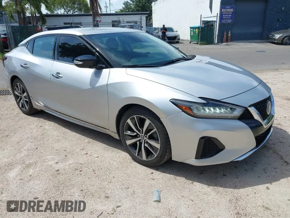 ✅ 2020 Nissan Maxima SV • VIN: 1N4AA6CV2LC375067 • Лот: 44871680. Опубліковано раніше на IAAI з пробігом 25 075 миль. Безкоштовний доступ до архіву аукціонних продажів зі США та докладний звіт про історію автомобіля на DreamBid. Зображення 1.
