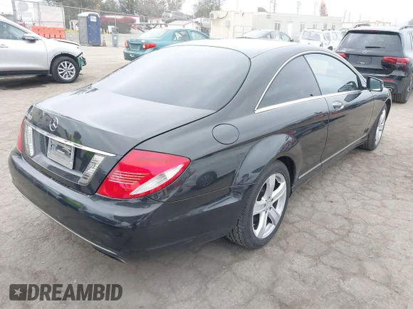✅ 2011 Mercedes-Benz CL • VIN: WDDEJ7GB5BA026616 • Lot: 42349042. Wystawiony na IAAI z przebiegiem 99 957 mil. Bezpłatny archiwum sprzedaży aukcyjnych z USA i szczegółowy raport historii pojazdu na DreamBid. Zdjęcie 4.